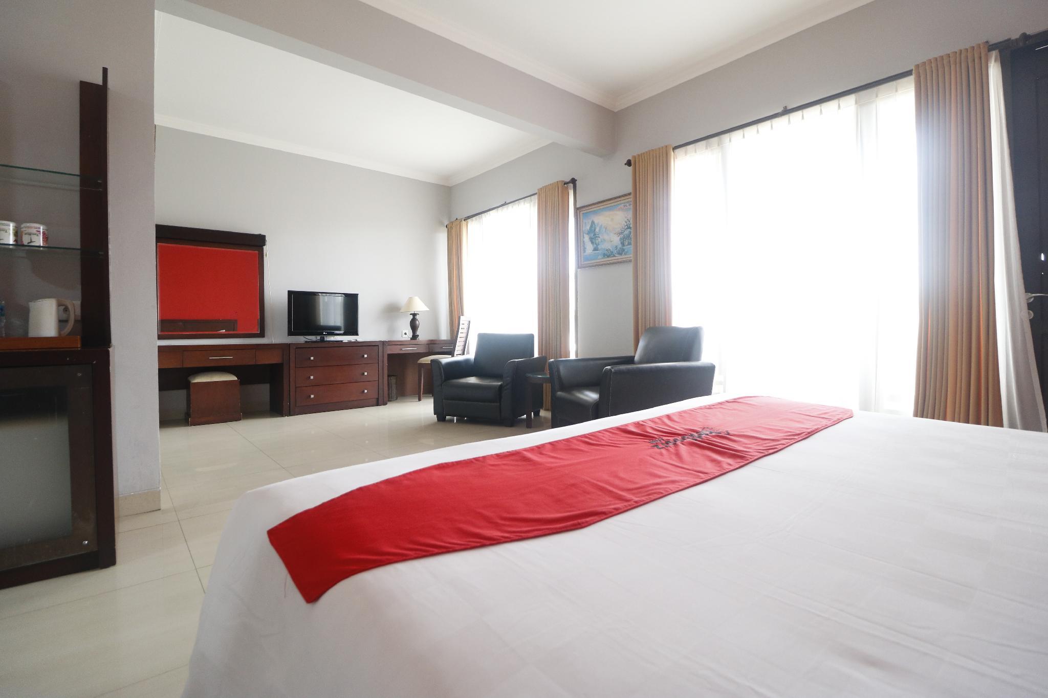 Hotel RedDoorz Premium @ Bukit Damai Indah Balikpapan  Zewnętrze zdjęcie
